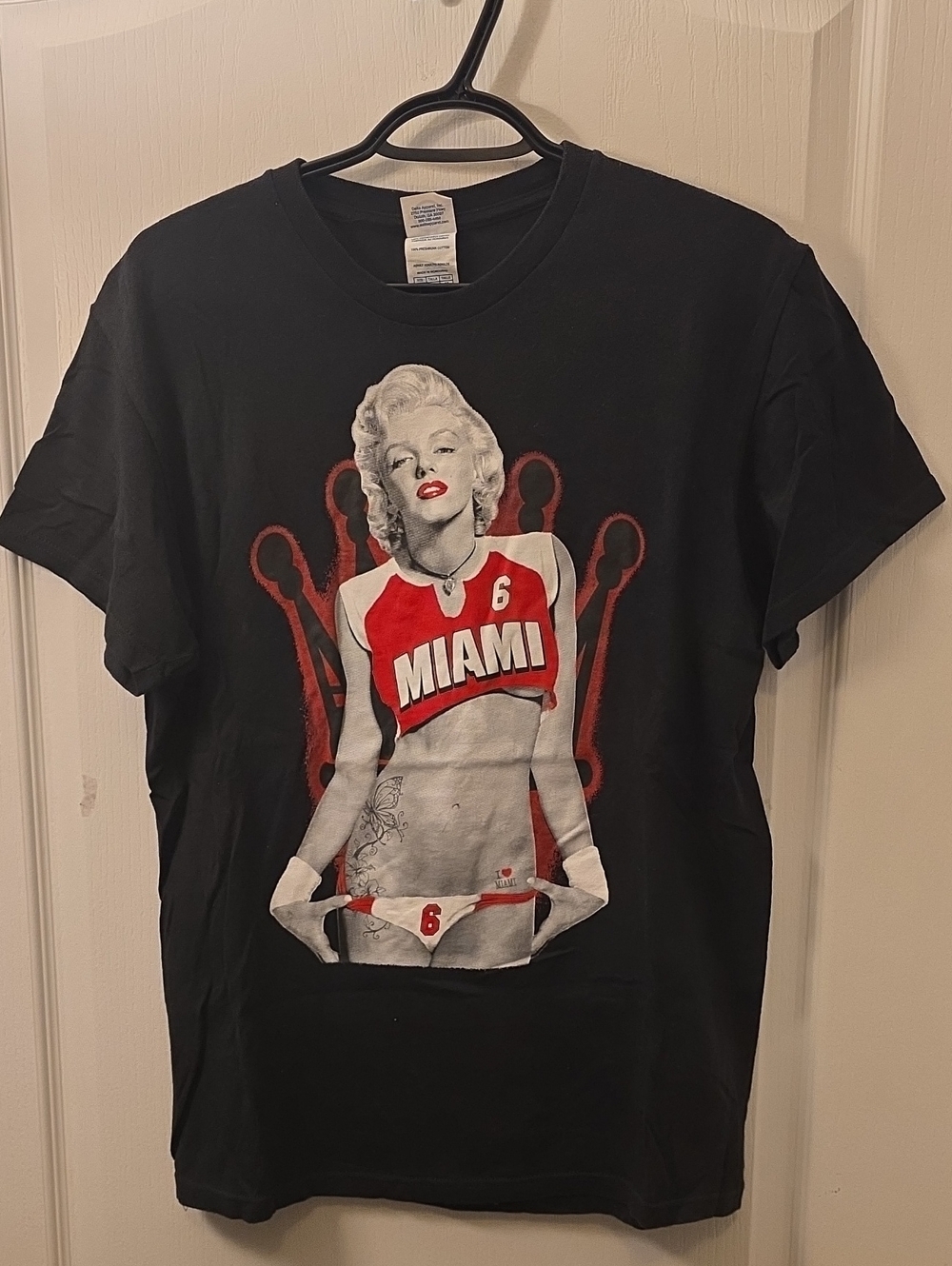 Miami Graphic Black Women's Tee